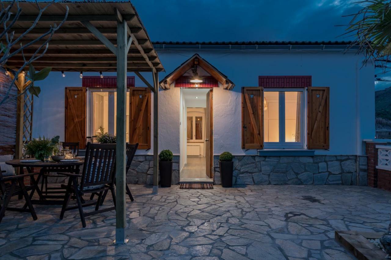 Villa Ca La Magdalena Cardona Esterno foto